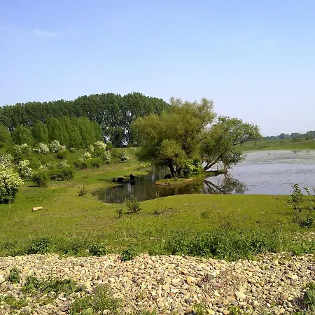 Near The Belgian Border, Cleaning Included * Roosteren